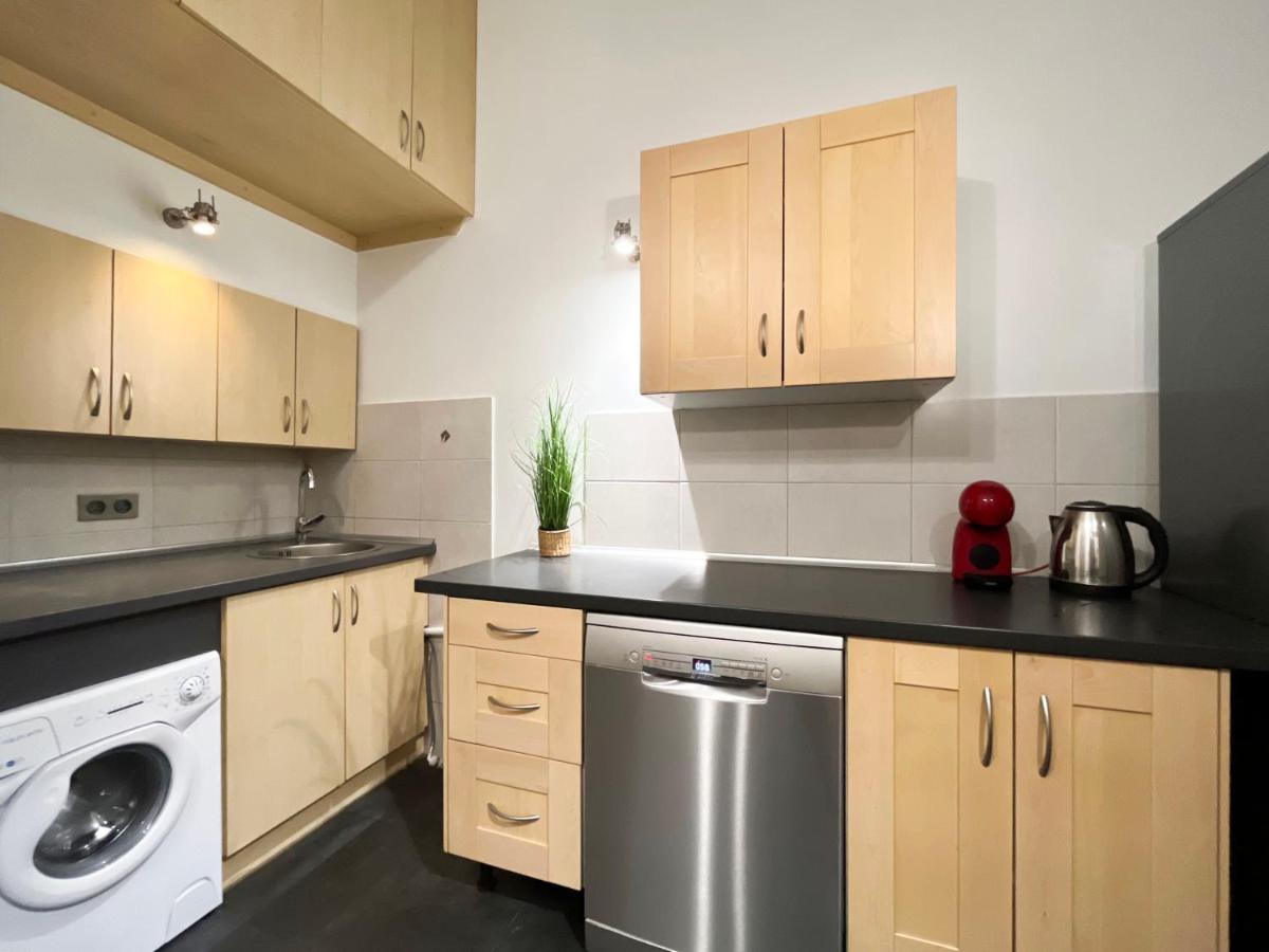 Heart Of Wroclaw - Spacious 3Rooms 75M2 As Home Apartamenty R243 Luaran gambar